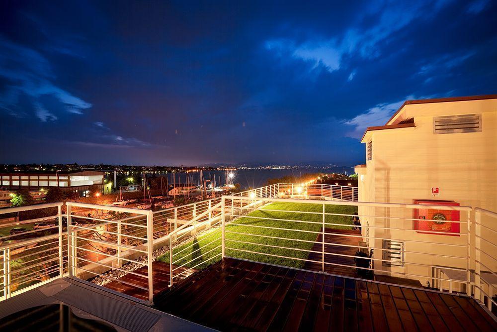 Hotel Acquadolce Peschiera del Garda Exterior photo